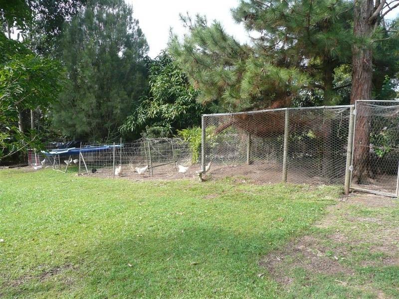 2 Julia Court, Glass House Mountains QLD 4518