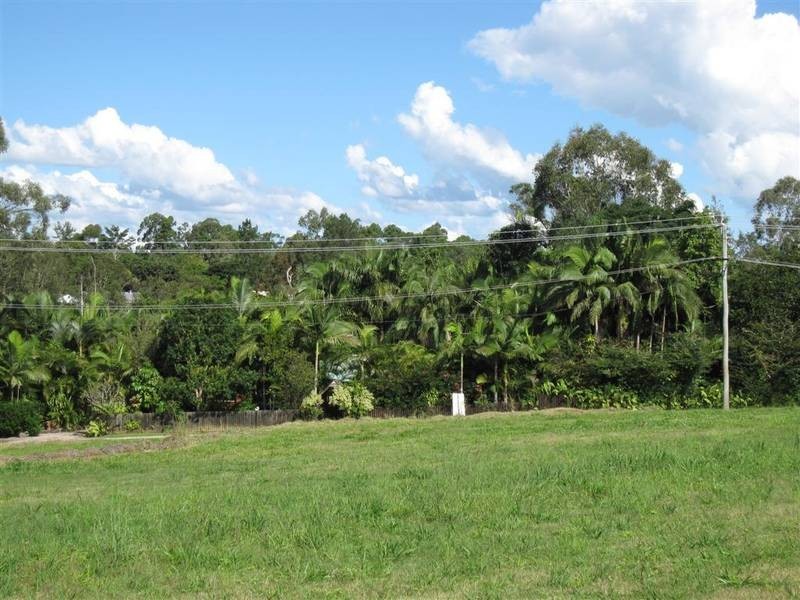 Glass House Mountains QLD 4518