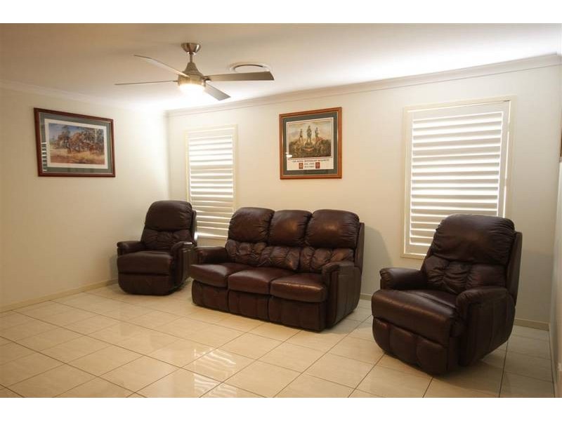 Glass House Mountains QLD 4518