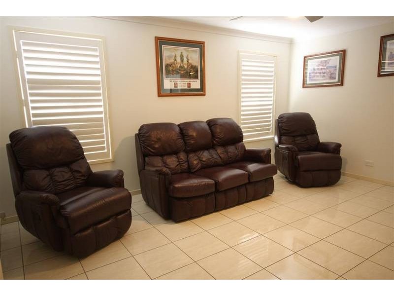 Glass House Mountains QLD 4518