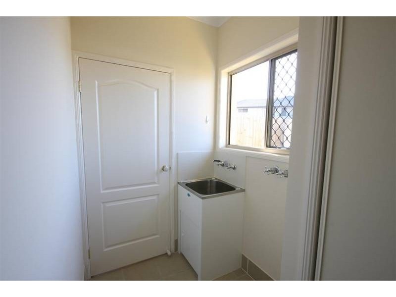 Glass House Mountains QLD 4518