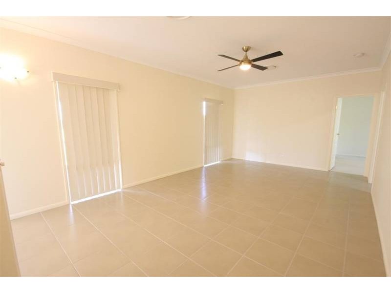 Glass House Mountains QLD 4518