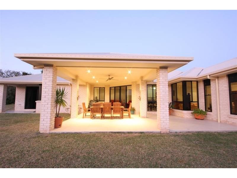182 Yeates Rd, Beerwah QLD 4519