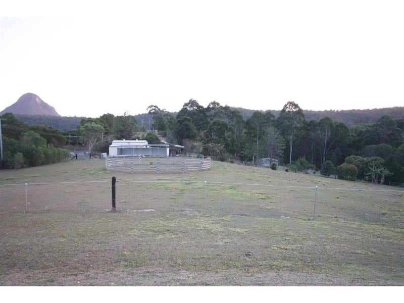182 Yeates Rd, Beerwah QLD 4519