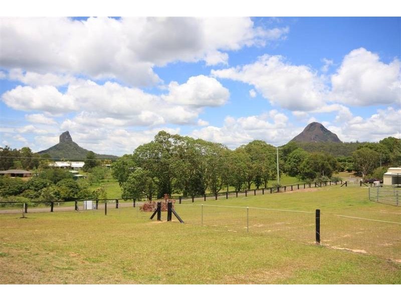 182 Yeates Rd, Beerwah QLD 4519