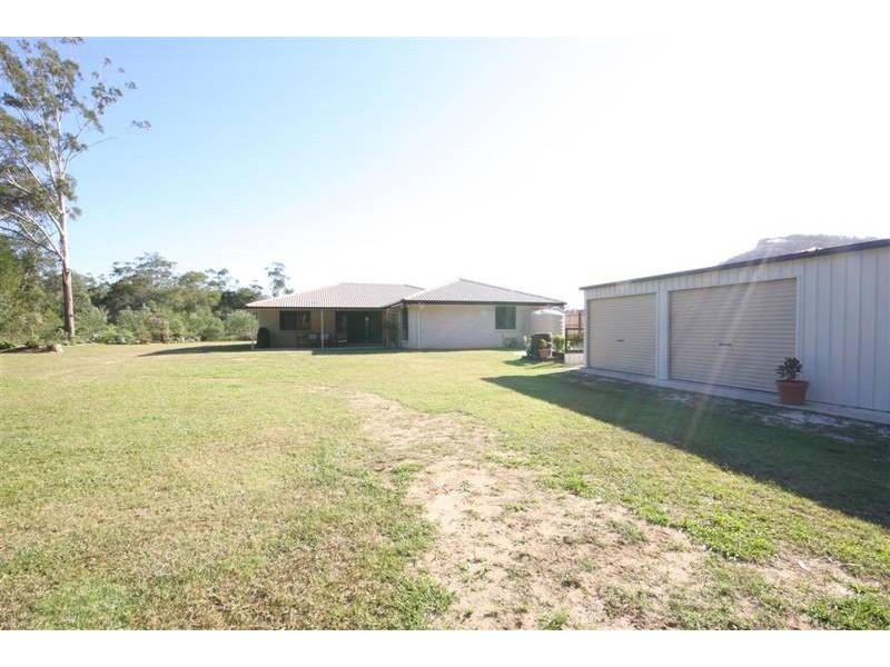 Glass House Mountains QLD 4518
