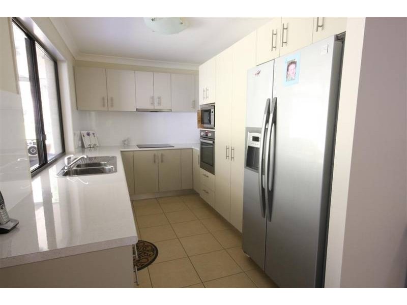 Glass House Mountains QLD 4518