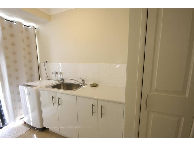 Glass House Mountains QLD 4518