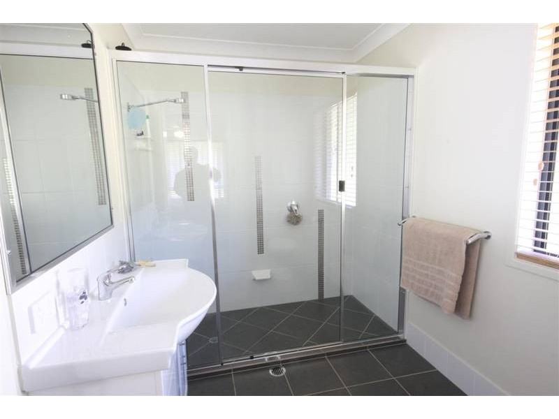 Glass House Mountains QLD 4518