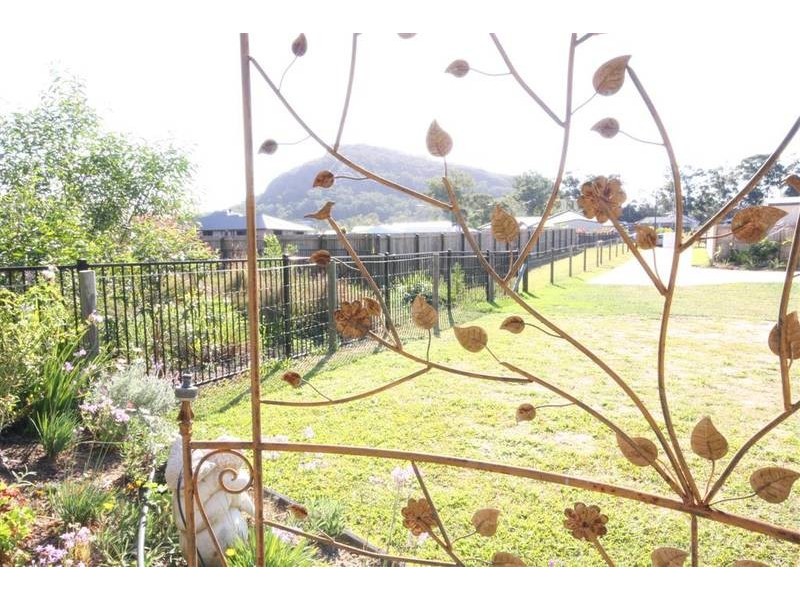 Glass House Mountains QLD 4518