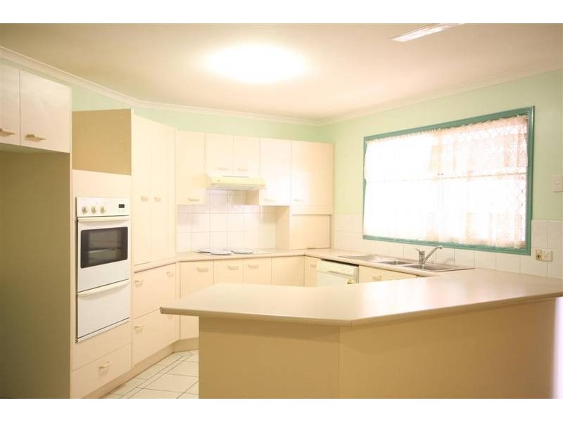 33 Springburn Drive, Glass House Mountains QLD 4518