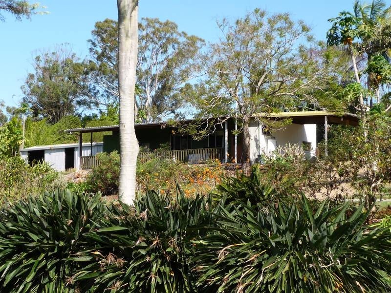 Glass House Mountains QLD 4518