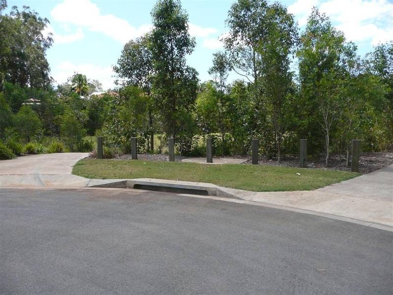 Glass House Mountains QLD 4518