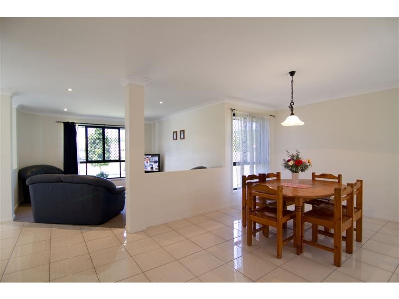 14 Sugar Coast Drive, Glass House Mountains QLD 4518