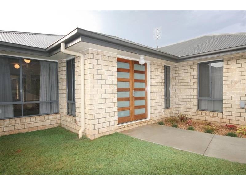 30 KIRSTEN DRIVE, Glass House Mountains QLD 4518