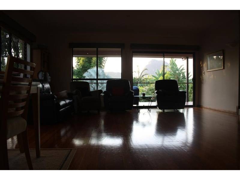 107 Coonowrin Road, Glass House Mountains QLD 4518