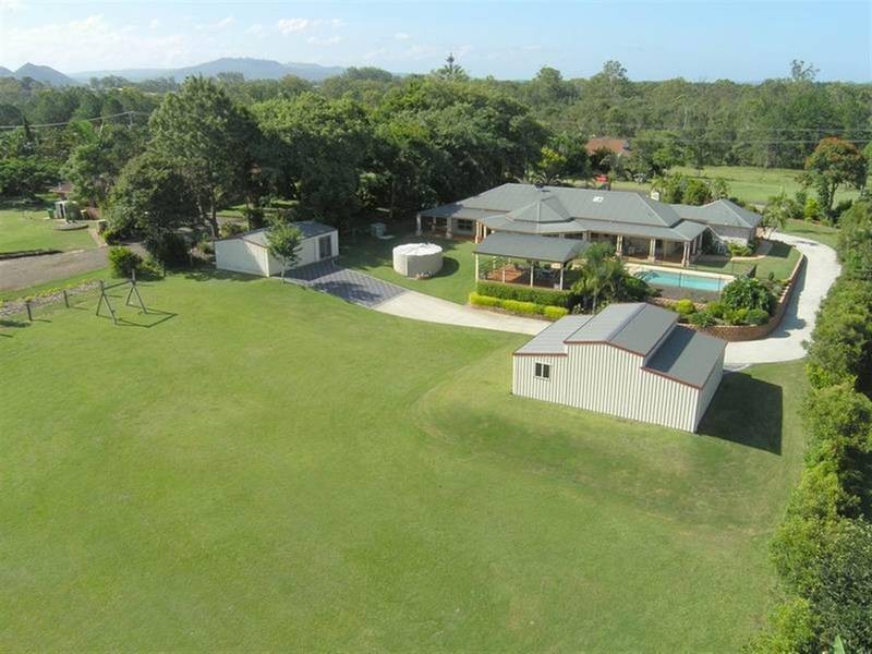 Glass House Mountains QLD 4518