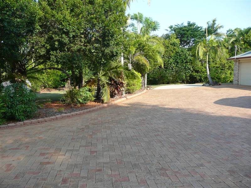 Glass House Mountains QLD 4518