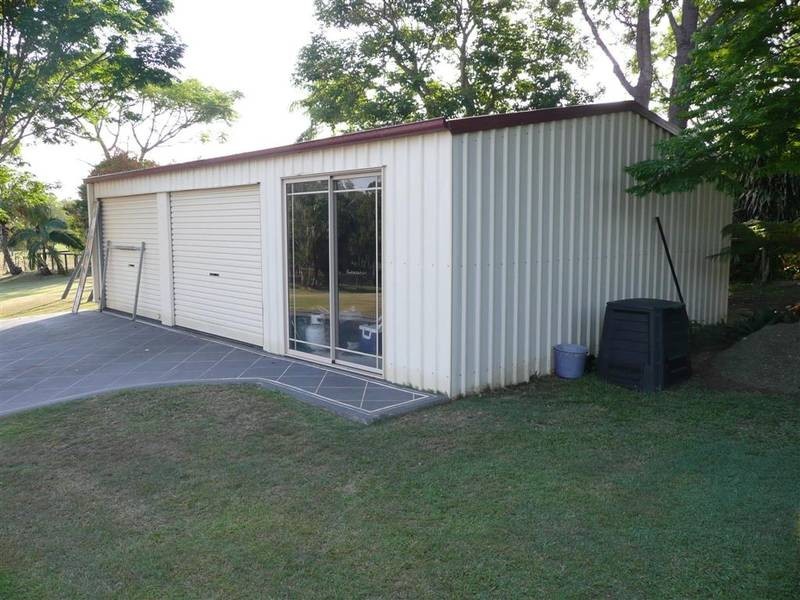 Glass House Mountains QLD 4518