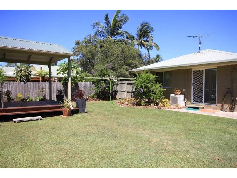 44 Traline Rd, Glass House Mountains QLD 4518