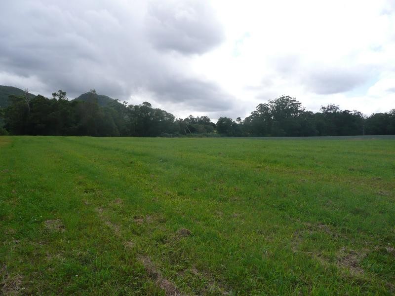 Glass House Mountains QLD 4518