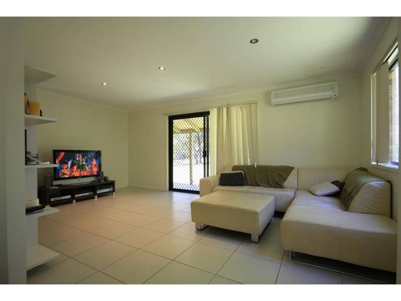 260 Peachester Road, Beerwah QLD 4519