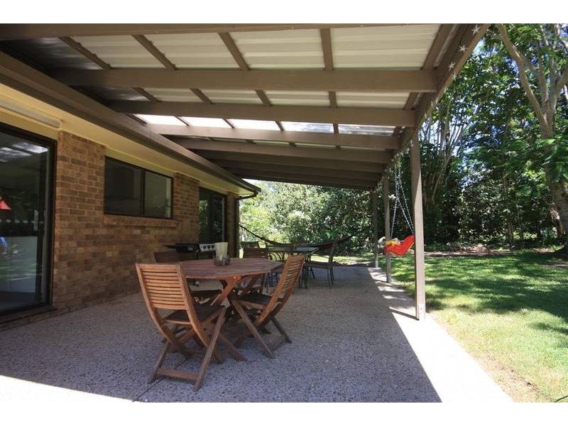 260 Peachester Road, Beerwah QLD 4519