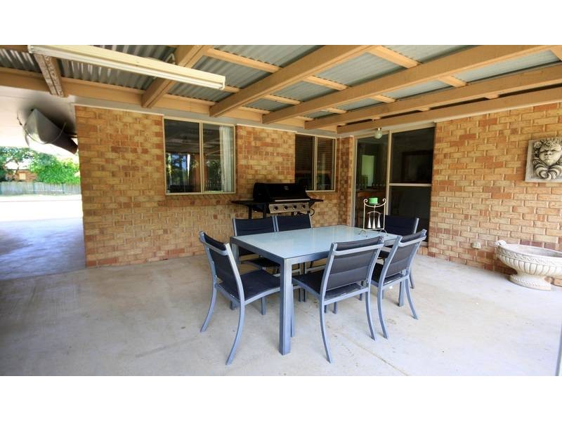 14 Arcadia Dr, Beerwah QLD 4519