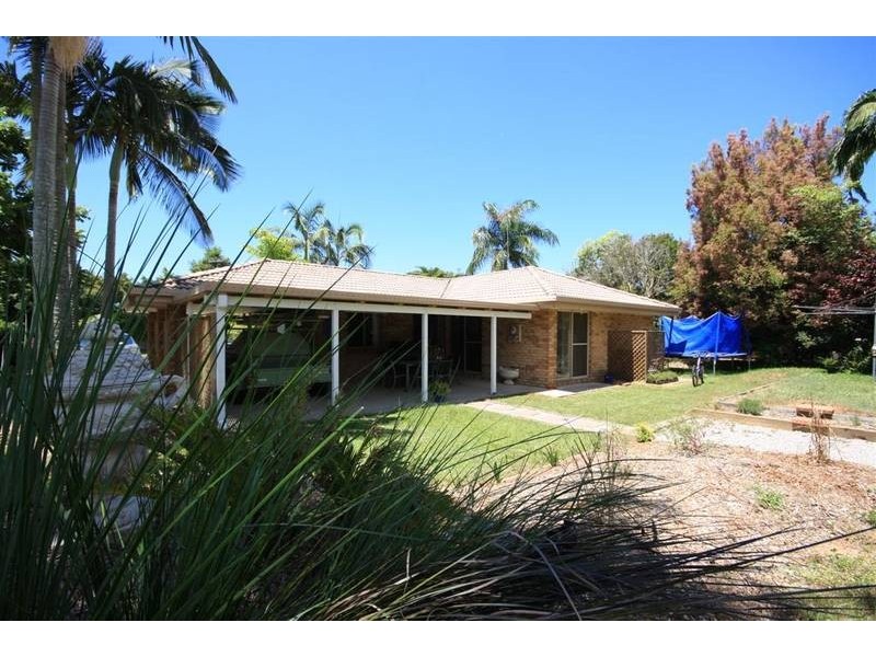 14 Arcadia Dr, Beerwah QLD 4519
