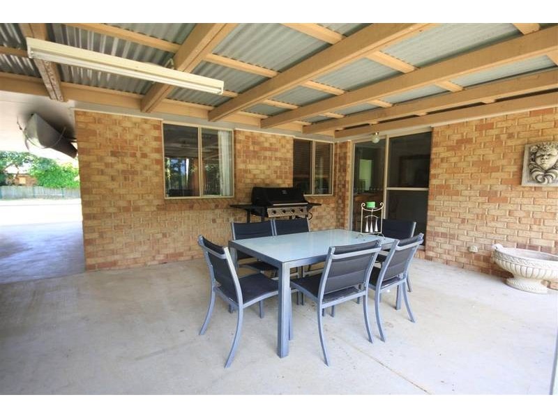 14 Arcadia Dr, Beerwah QLD 4519