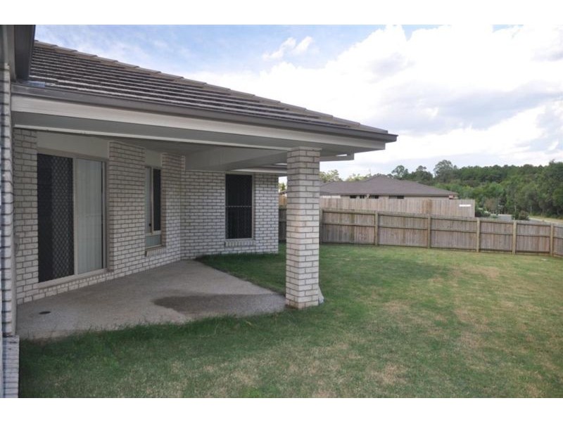 1 Silver Rock Court, Glass House Mountains QLD 4518