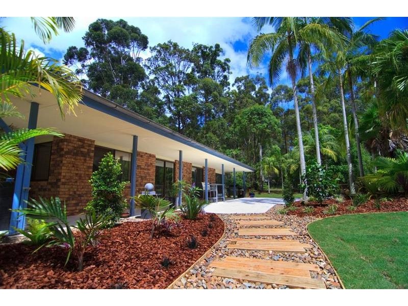 24 Thompson Road, Beerwah QLD 4519