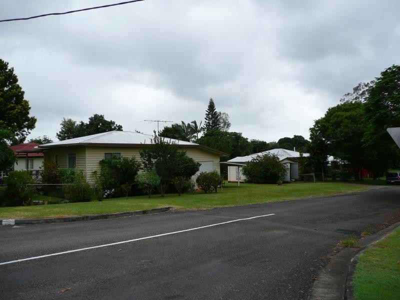 3 Poole Road, Glass House Mountains QLD 4518
