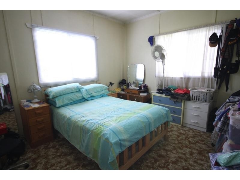 3 Poole Road, Glass House Mountains QLD 4518