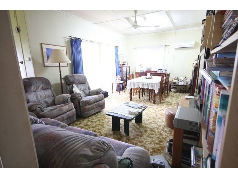 3 Poole Road, Glass House Mountains QLD 4518