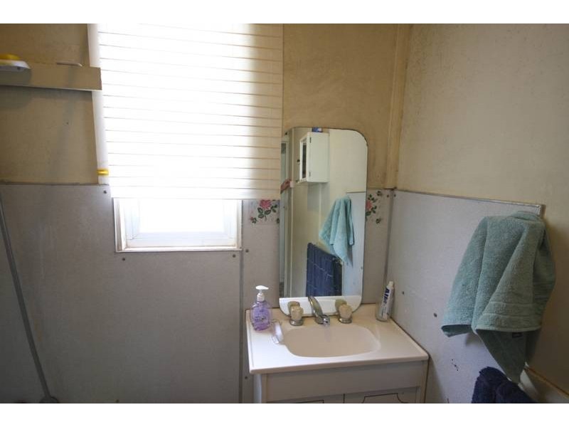 3 Poole Road, Glass House Mountains QLD 4518