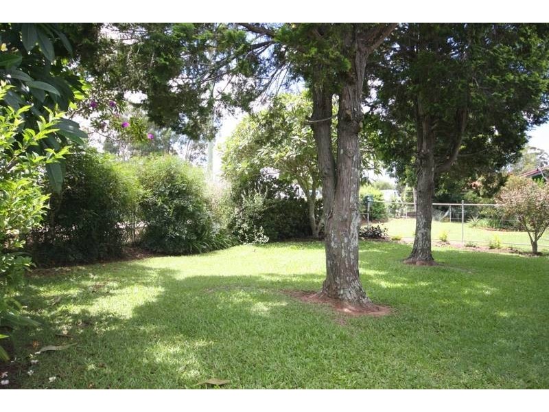 3 Poole Road, Glass House Mountains QLD 4518
