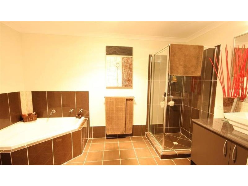 Glass House Mountains QLD 4518