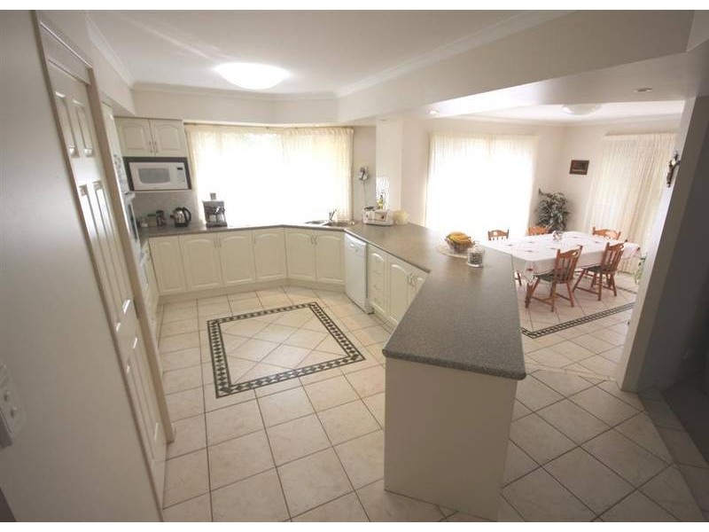 Glass House Mountains QLD 4518