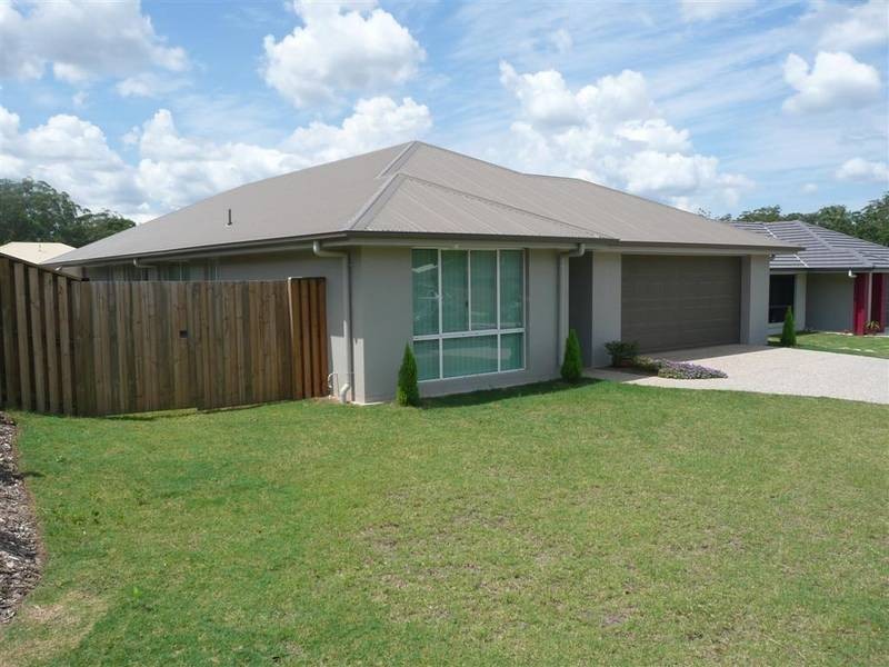 5 Woodgrove Boulevard, Beerwah QLD 4519