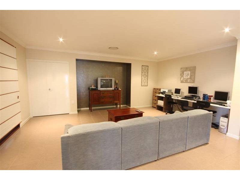 Glass House Mountains QLD 4518