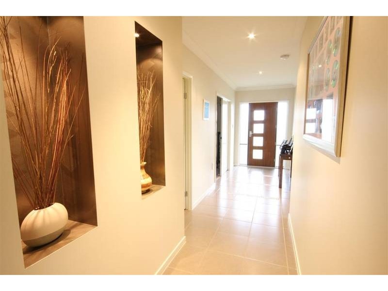 Glass House Mountains QLD 4518