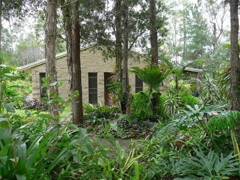 Glass House Mountains QLD 4518