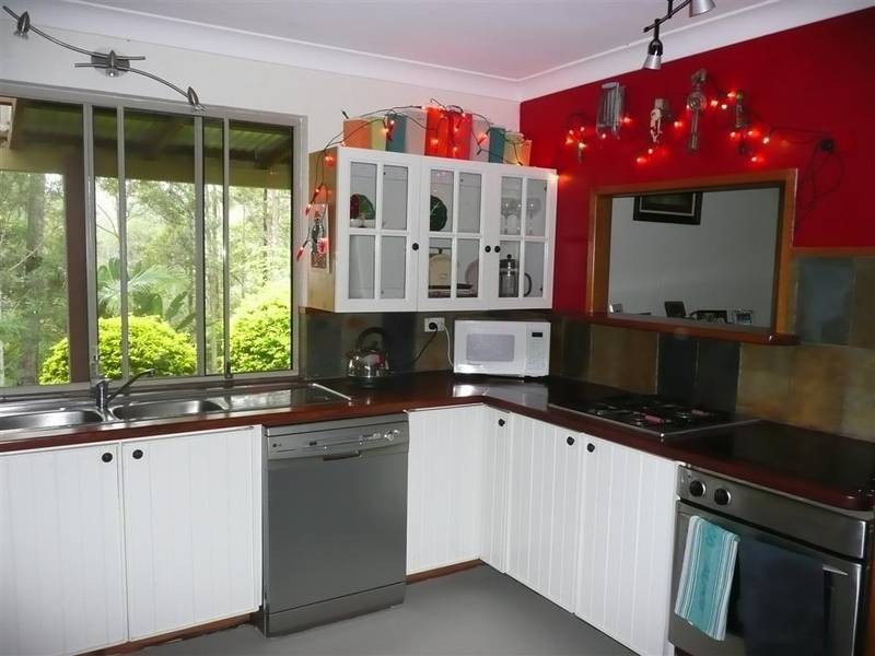 Glass House Mountains QLD 4518