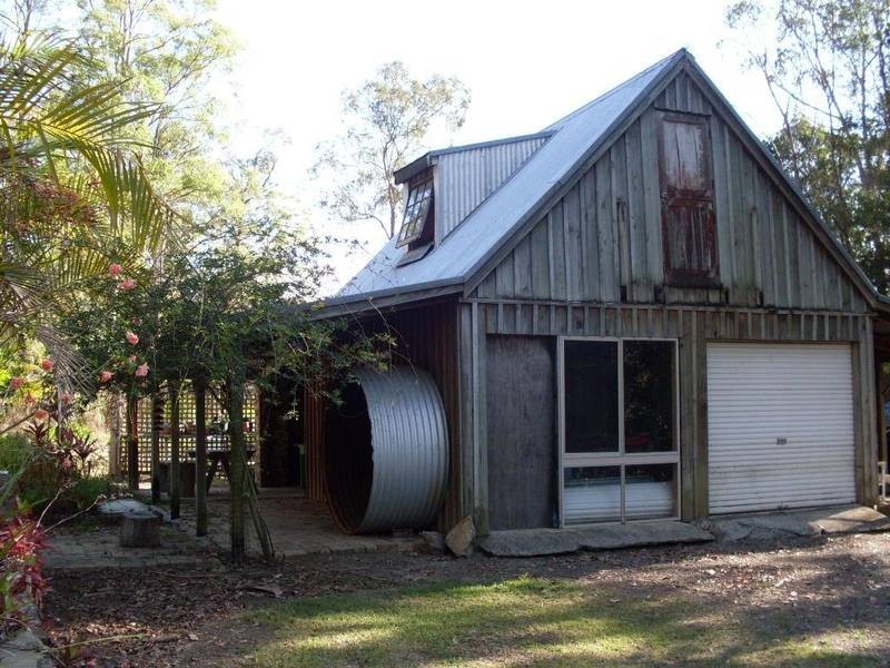 Glass House Mountains QLD 4518