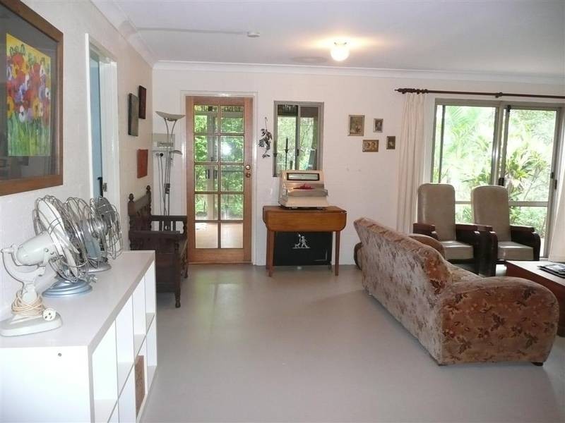 Glass House Mountains QLD 4518