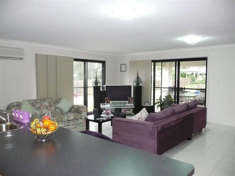 89 Shaws Road, Beerwah QLD 4519