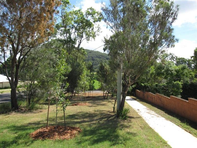 Glass House Mountains QLD 4518
