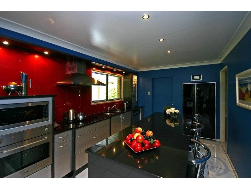 276 Barrs Road, Glass House Mountains QLD 4518