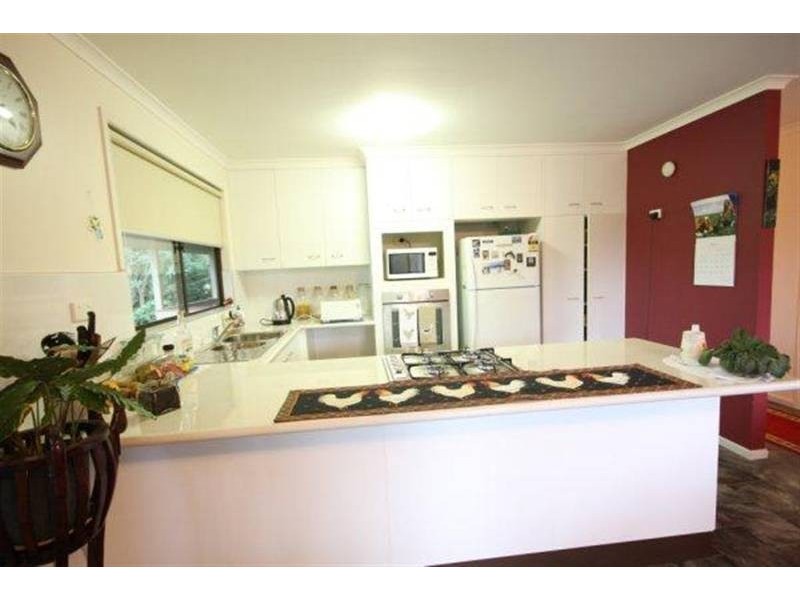 Glass House Mountains QLD 4518
